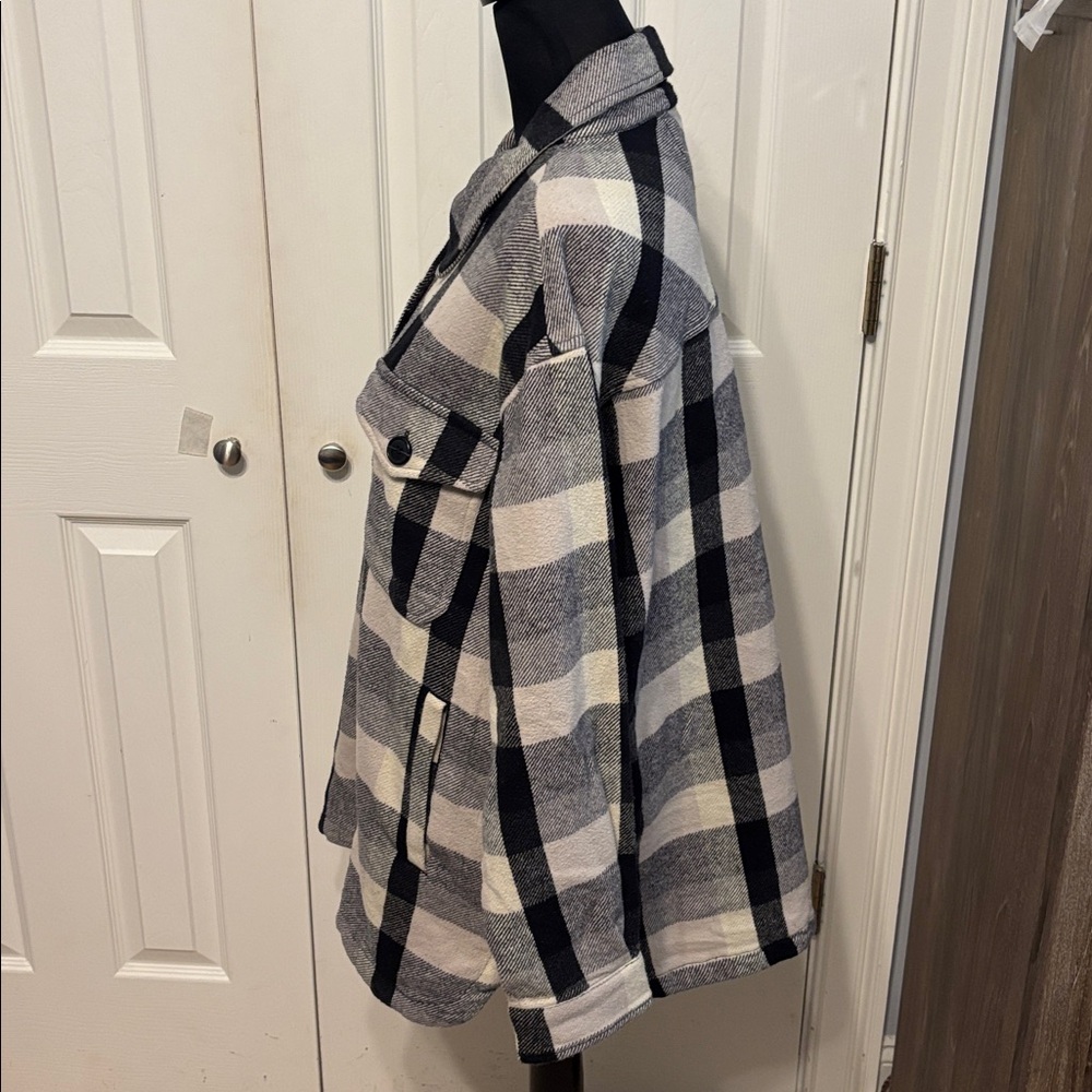 Lucky Brand Flannel Shacket - Picture 8 of 10